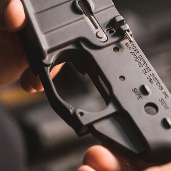 マグプル MAG015 MAGPUL トリガーガード アルミニウム Magpul Enhanced Trigger Guard, Aluminum – AR15/M4, Model MAG015